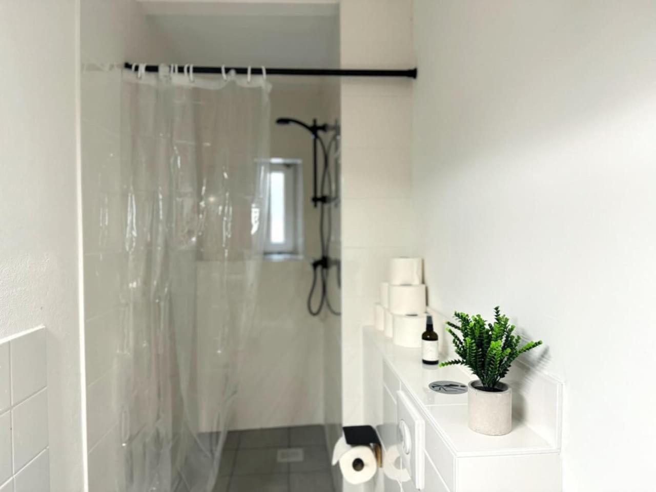 Apartament I Spacious Private In Heart Of *