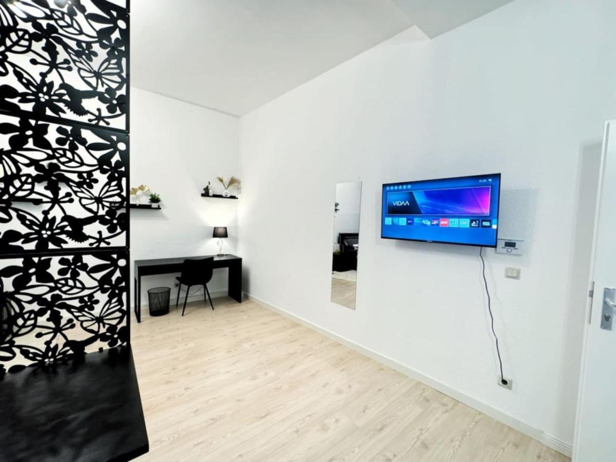 I Spacious Private In Heart Of Apartament